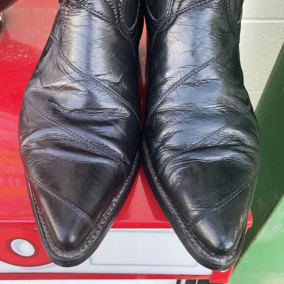 Vintage Black Leather Eel Skin Cowboy Boots | Mexican Made | Gritty Western Vibe - Picture 7 of 16